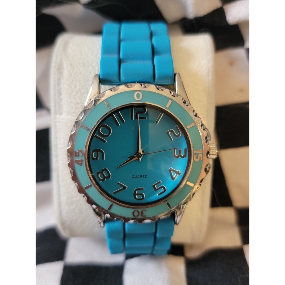 Accutime Quartz Watch – Blue Dial – Blue Rubber Strap – Sport Style